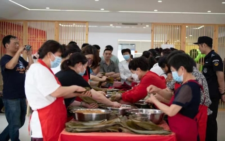 組團(tuán)共建、服務(wù)民生---這里的黨群服務(wù)中心格外有溫度